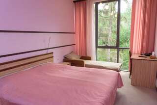 Санатории Arzni Health Resort Арзни Стандартный двухместный номер с 1 двуспальной или 2 отдельными кроватями, лечение включено-5