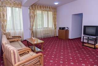 Санатории Arzni Health Resort Арзни Семейный номер (для 4 взрослых) - Лечение включено-8